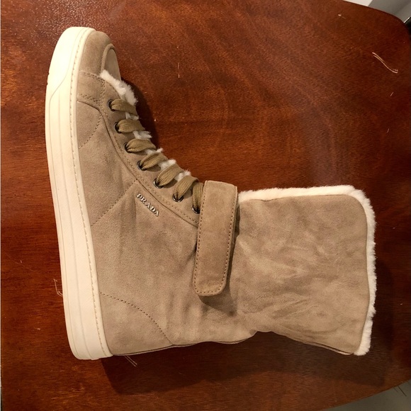 PRADA WOMENS SUEDE - Picture 5 of 8